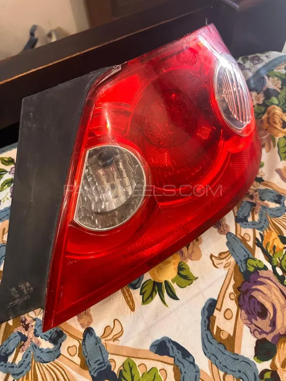 mark x 250g back taillights  Image-1