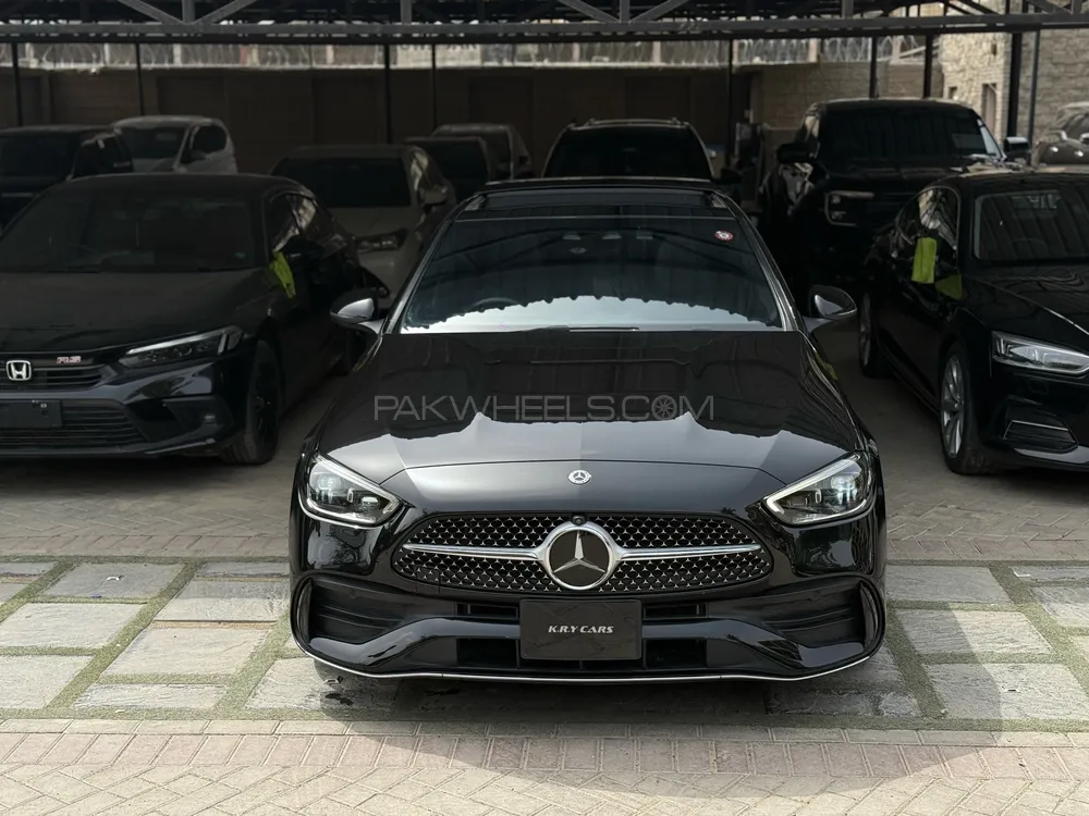 Mercedes Benz C Class 2021 for Sale in Karachi Image-1
