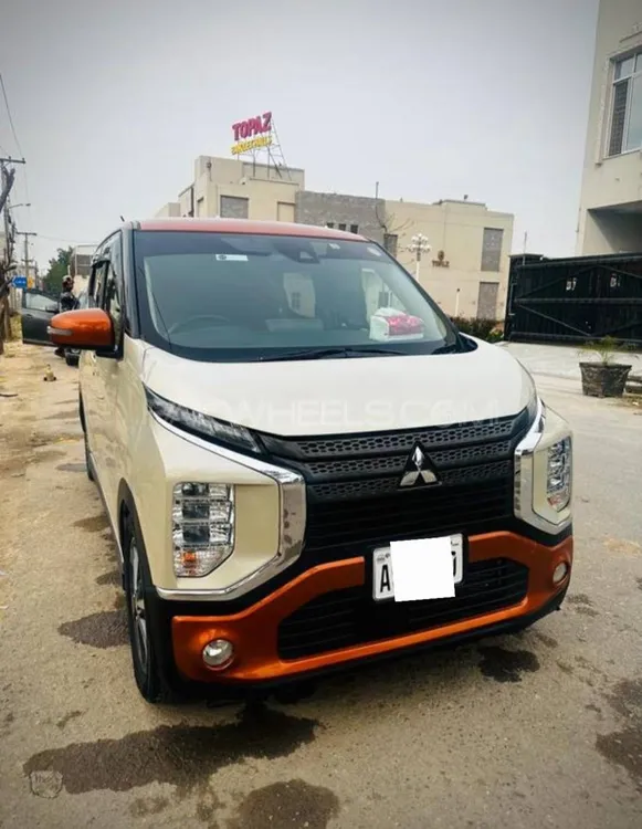 مٹسوبیشی ای کے ایکس 2020 for Sale in لاہور Image-1