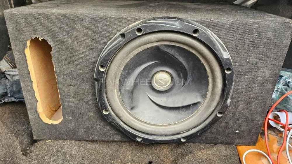 Original Megavox Amplifier and Kenwood Woofer  Image-1