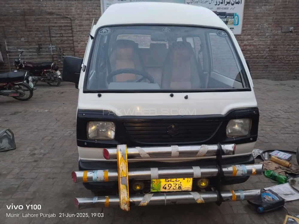 Suzuki Bolan 2011 for Sale in Lahore Image-1