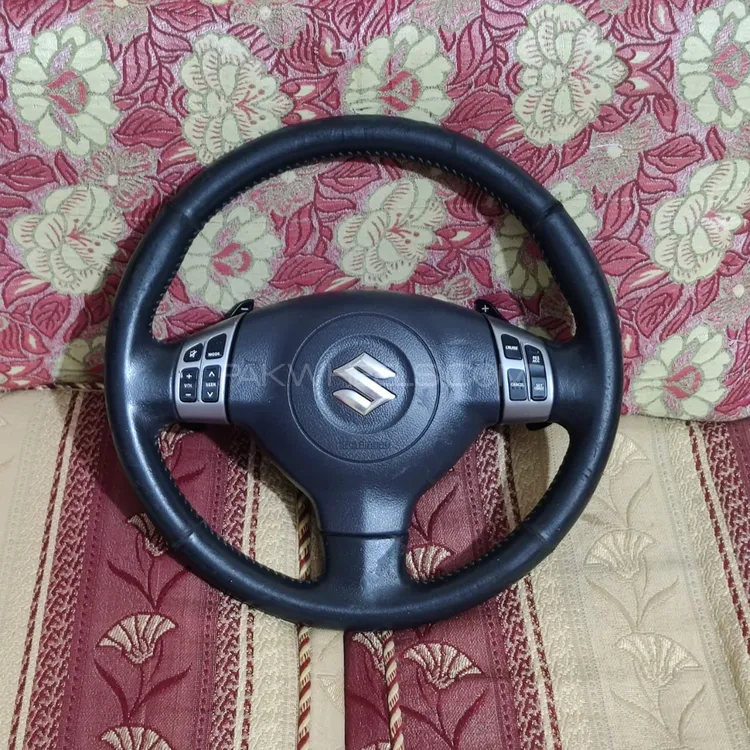 Suzuki Swift 2012 Model Steering Wheel Image-1