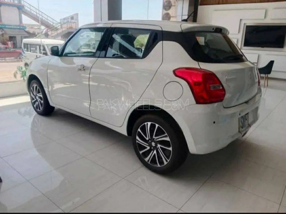 Suzuki Swift 2025 for Sale in Faisalabad Image-1