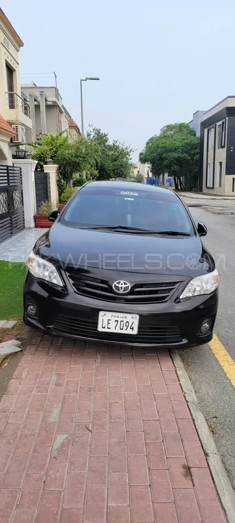 Toyota Corolla 2014 for Sale in Lahore Image-1