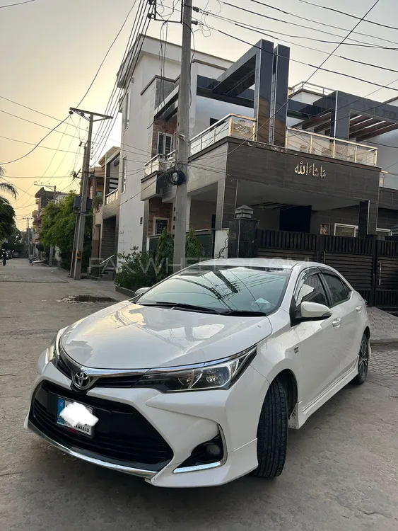 Toyota Corolla 2018 for Sale in Sialkot Image-1