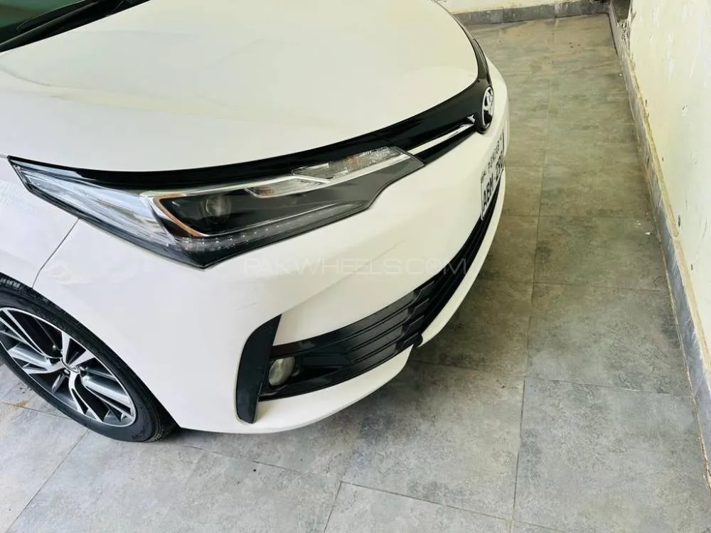 Toyota Corolla 2018 for Sale in Gujranwala Image-1