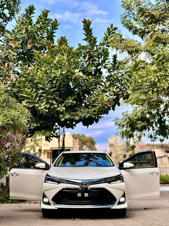 Toyota Corolla 2021 for Sale in Islamabad Image-1