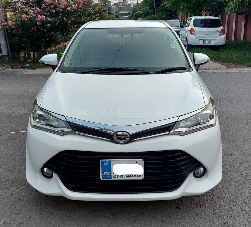 Toyota Corolla Axio 2016 for Sale in Rawalpindi Image-1