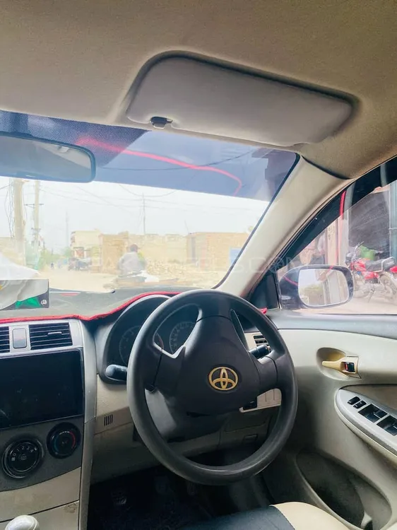 Toyota Corolla 2010 for Sale in Dera Ghazi Khan Image-1