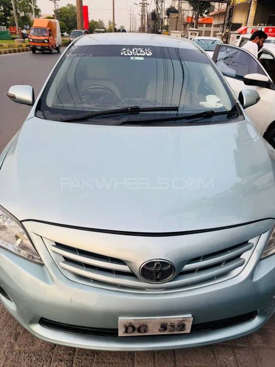 Toyota Corolla 2013 for Sale in Lahore Image-1