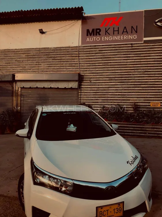 Toyota Corolla 2015 for Sale in Karachi Image-1