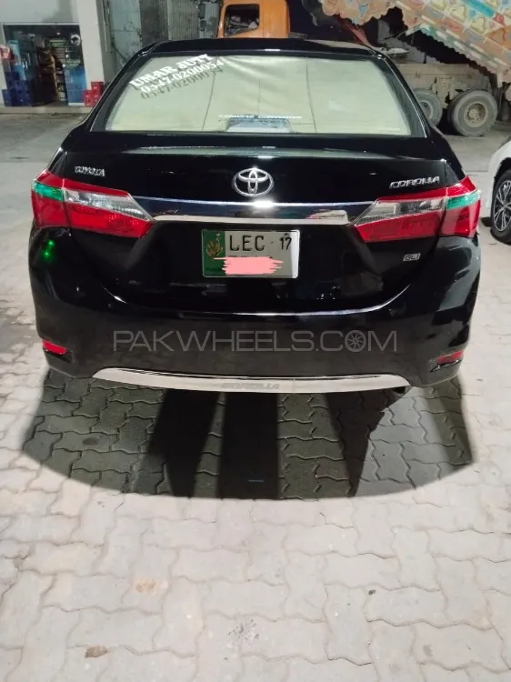 Toyota Corolla 2017 for Sale in Sialkot Image-1