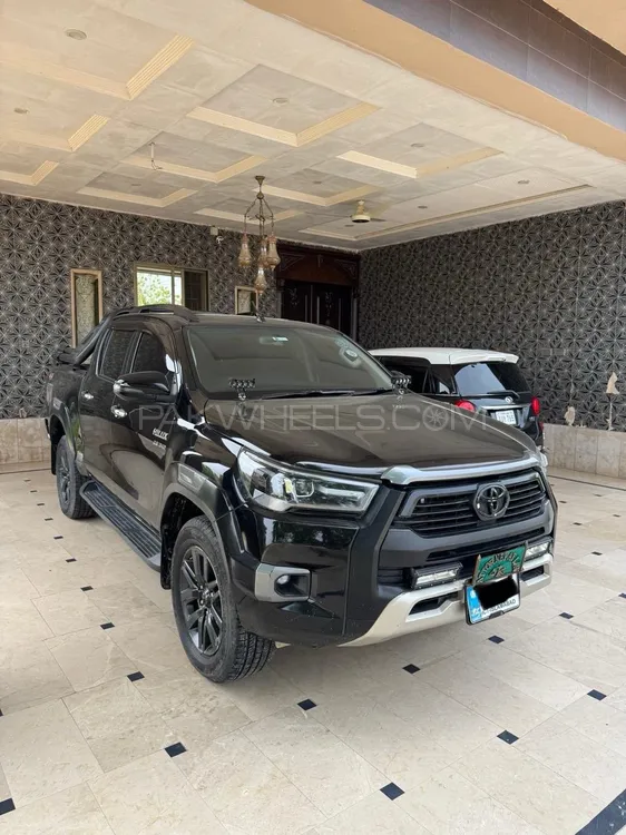 Toyota Hilux 2019 for Sale in Lahore Image-1