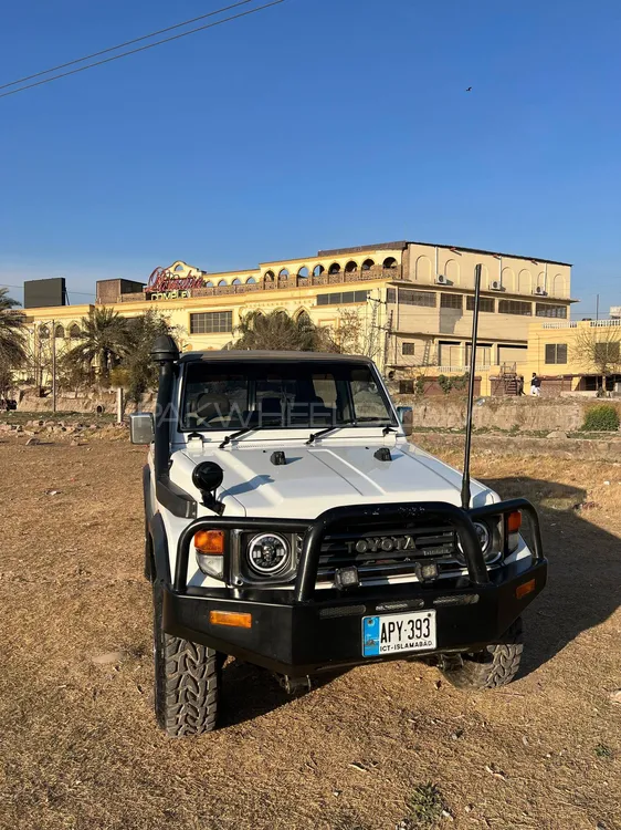 ٹویوٹا لینڈ کروزر 1986 for Sale in اسلام آباد Image-1
