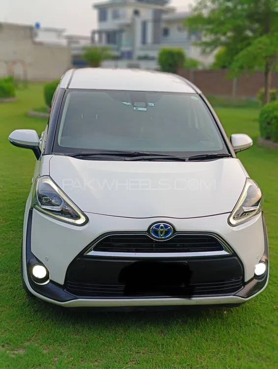 Toyota Sienta 2017 for Sale in Sheikhupura Image-1