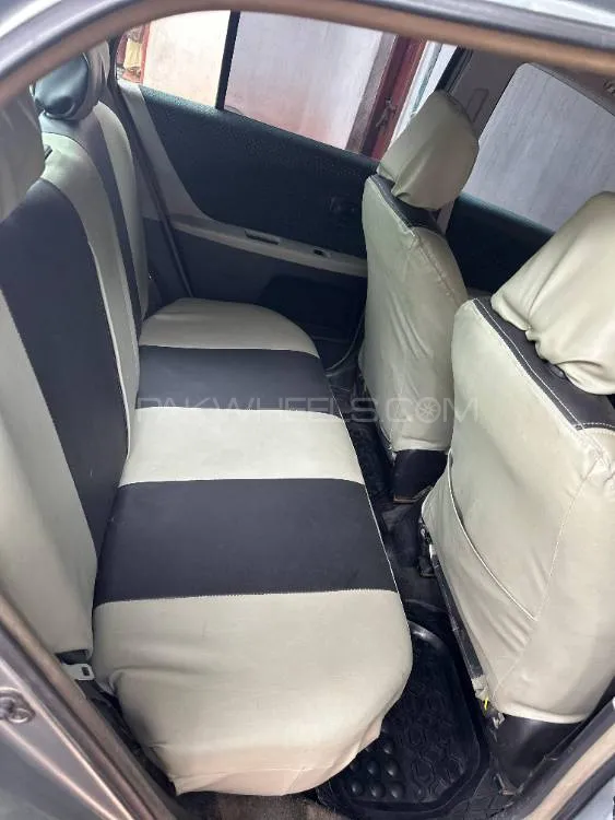 Toyota Vitz 2007 for Sale in Nowshera Image-1