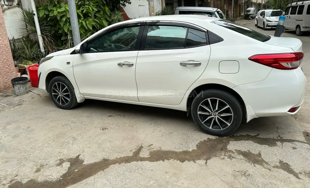 ٹویوٹا یارس سیڈان 2021 for Sale in کراچی Image-1