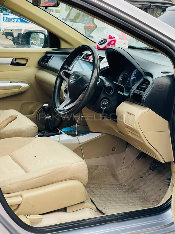 Honda City 2020 for Sale in Gujranwala Honda City 2020 for Sale in Gujranwala Image-8