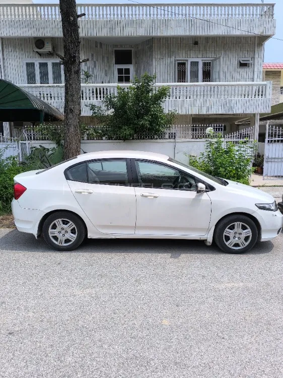 Honda City 2016 for Sale in Islamabad Image-1