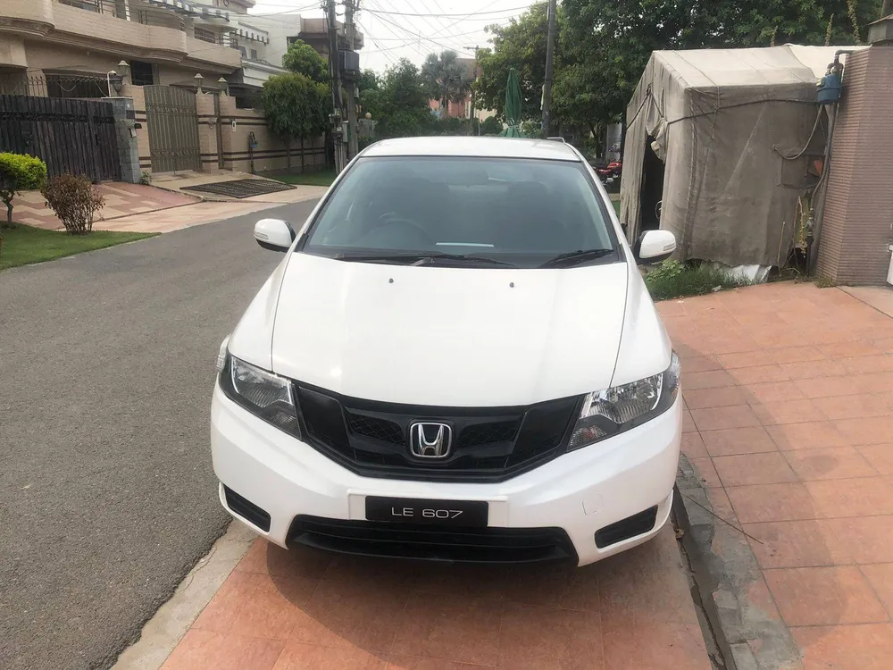 Honda City 2018 for Sale in Lahore Image-1