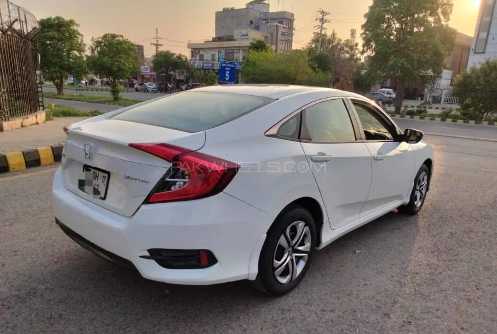 Honda Civic 2017 for Sale in Lahore Image-1