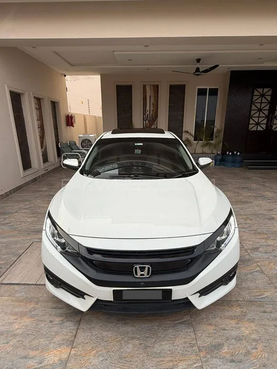 Honda Civic 2018 for Sale in Multan Image-1