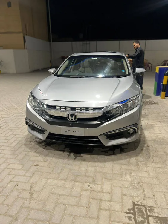 Honda Civic 2016 for Sale in Peshawar Image-1