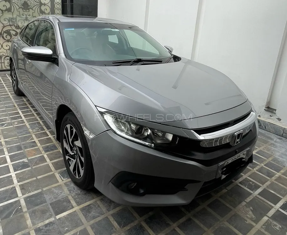 Honda Civic 2017 for Sale in Faisalabad Image-1