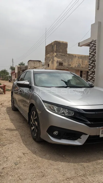 Honda Civic 2016 for Sale in Hyderabad Image-1