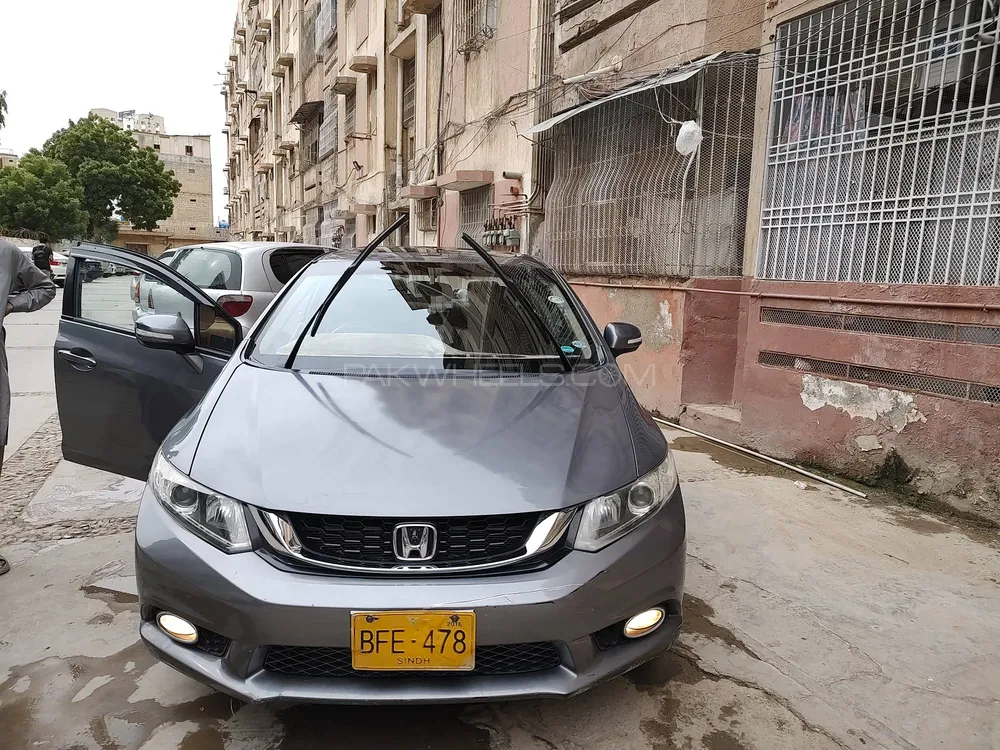 Honda Civic 2016 for Sale in Karachi Image-1