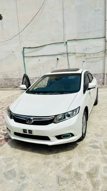 Honda Civic 2014 for Sale in Peshawar Image-1