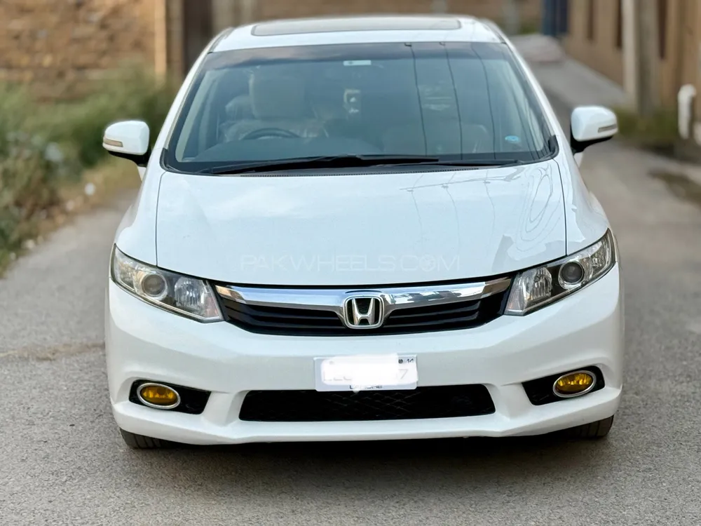 Honda Civic 2014 for Sale in Peshawar Image-1