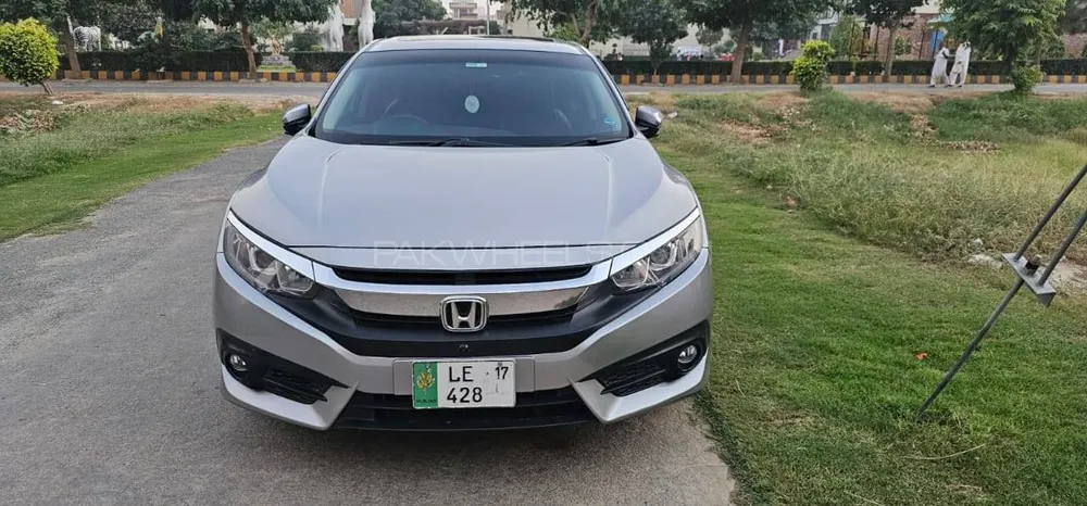 Honda Civic 2016 for Sale in Okara Image-1