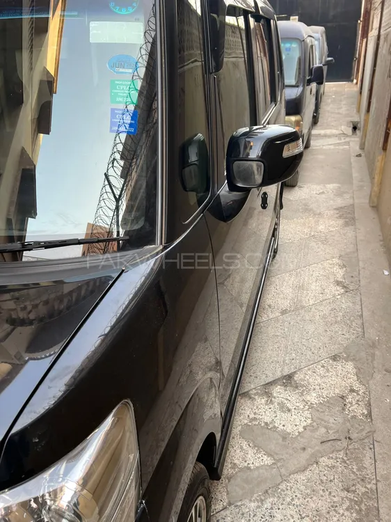 Honda N Box 2015 for Sale in Karachi Honda N Box 2015 for Sale in Karachi Image-12