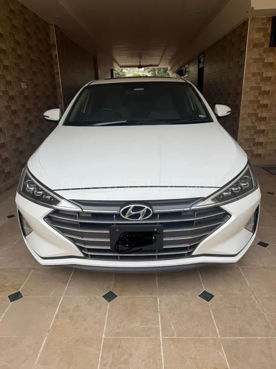 Hyundai Elantra 2021 for Sale in Faisalabad Image-1