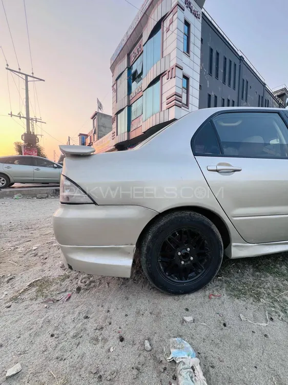 Mitsubishi Lancer 2005 for Sale in Attock Image-1