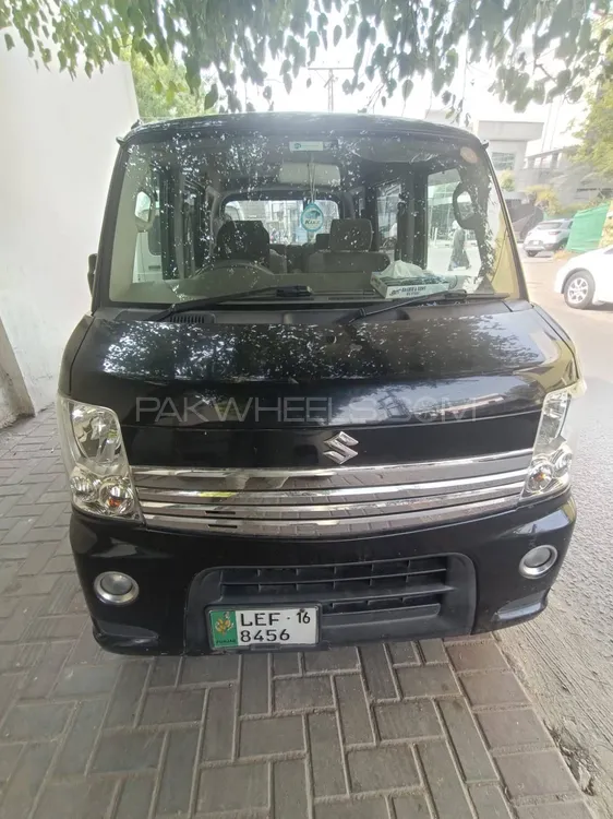 Suzuki Every Wagon 2013 for Sale in Lahore Image-1