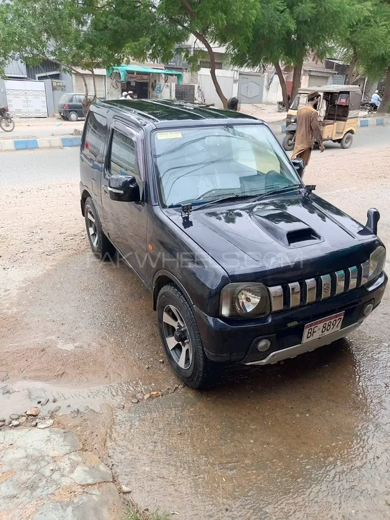 Suzuki Jimny 2010 for Sale in Karachi Image-1