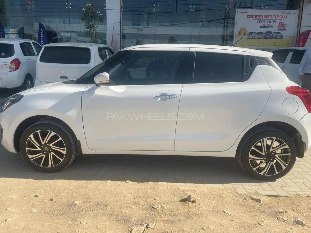 Suzuki Swift 2022 for Sale in Karachi Image-1