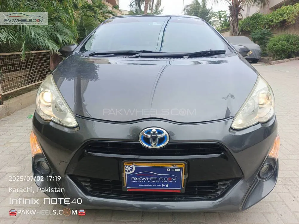 Toyota Aqua 2015 for Sale in Karachi Image-1