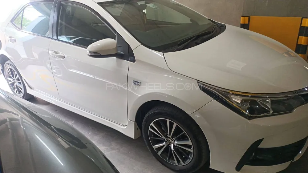 Toyota Corolla 2019 for Sale in Lahore Image-1