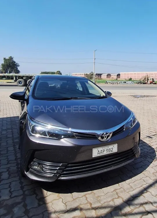 Toyota Corolla 2020 for Sale in Lahore Image-1