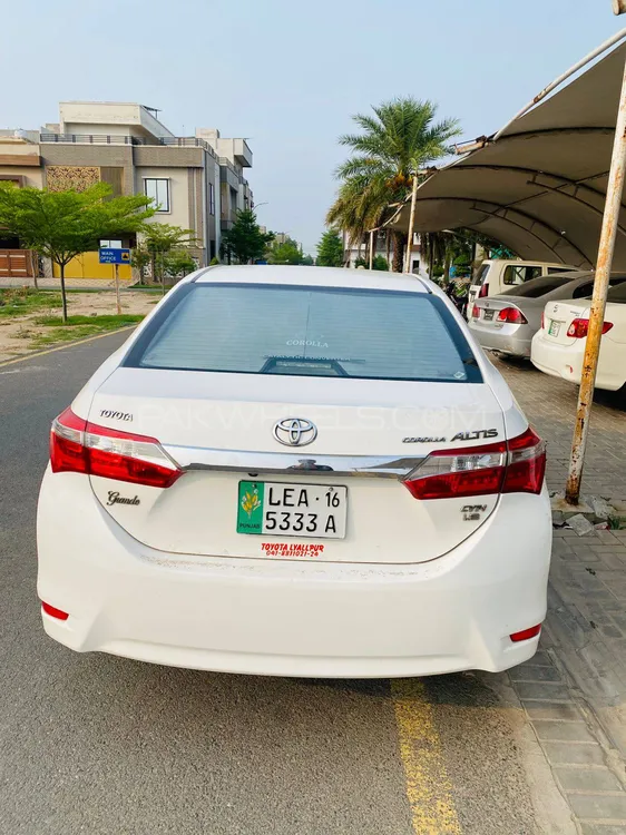 Toyota Corolla 2016 for Sale in Toba Tek Singh Image-1