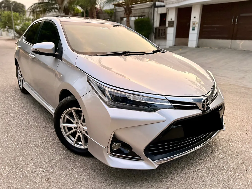 Toyota Corolla 2020 for Sale in Karachi Image-1
