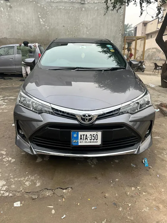 Toyota Corolla 2021 for Sale in Faisalabad Image-1