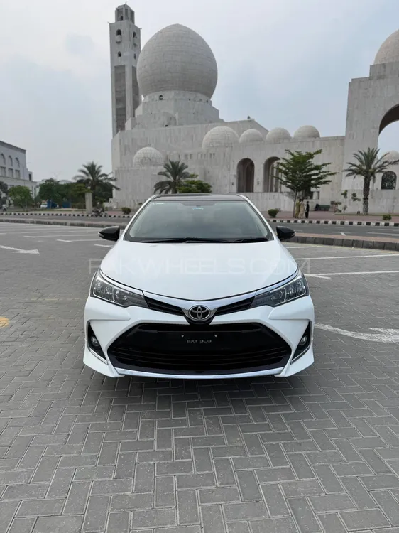 Toyota Corolla 2021 for Sale in Lahore Image-1