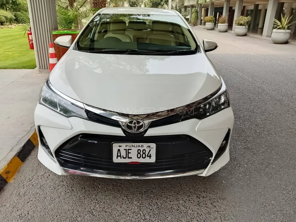 Toyota Corolla 2022 for Sale in Lahore Image-1