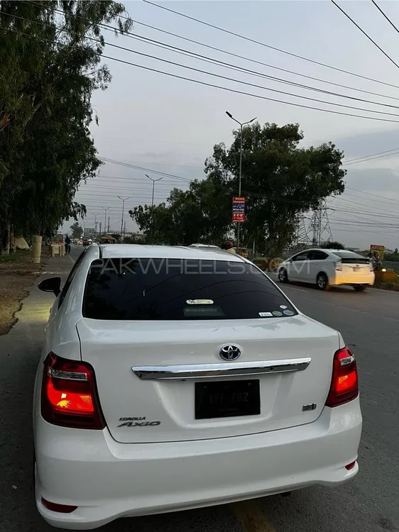 Toyota Corolla Axio 2016 for Sale in Mardan Image-1