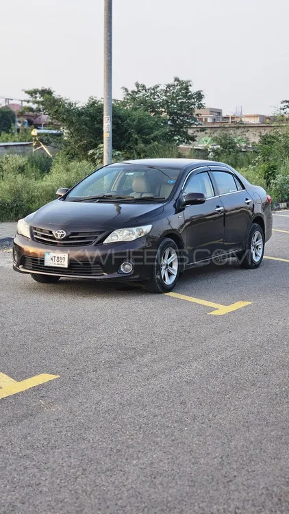 Toyota Corolla 2012 for Sale in Islamabad Image-1
