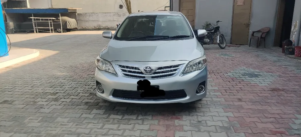 Toyota Corolla 2013 for Sale in Mardan Image-1